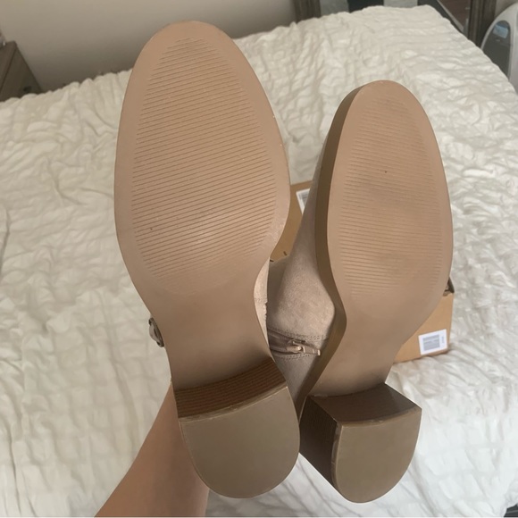 LOFT Booties NEW - Picture 8 of 11